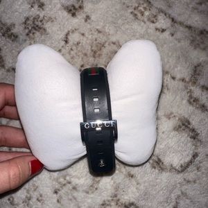 Gucci time piece, never worn!